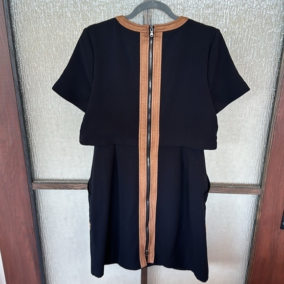Toccin MSRP $695 Two Tone Faux Suede Trim Sheath pocket Dress Black  10 - Picture 8 of 8